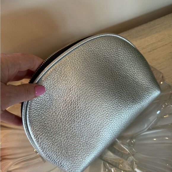 aimee kestenberg silver cosmetic bag - Picture 3 of 3